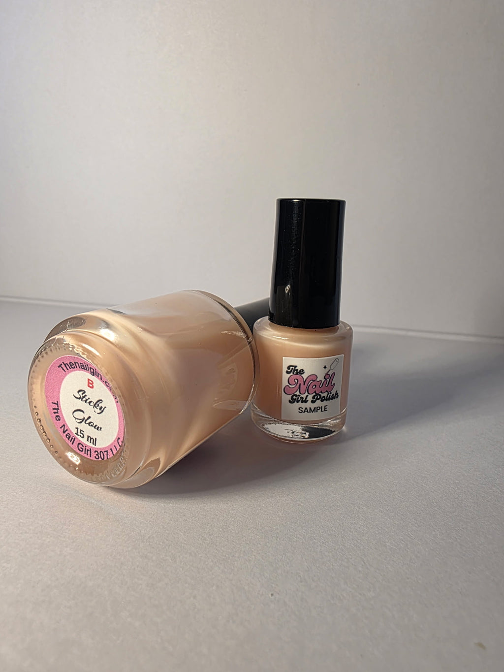 Sticky Glow Nail Polish